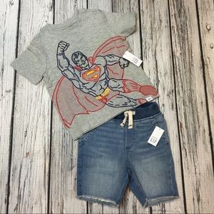 Baby Gap Boys 12-18 18-24 Month 2T Superman Shirt & Shorts Outfit